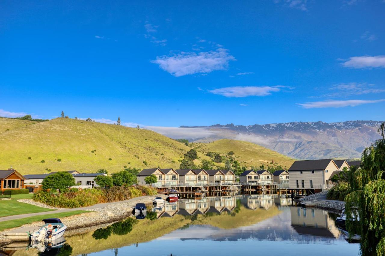 Marsden Lake Resort Central Otago Cromwell Luaran gambar The village of Waimakariri