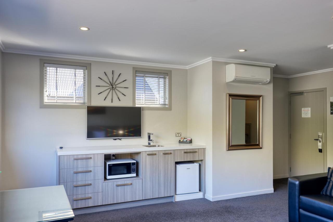 Marsden Lake Resort Central Otago Cromwell Luaran gambar A room at the hotel