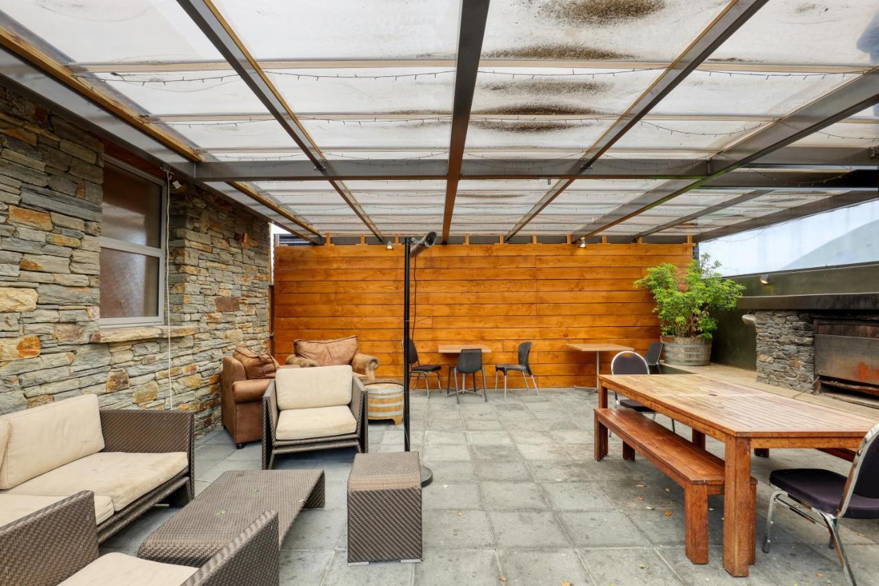 Marsden Lake Resort Central Otago Cromwell Luaran gambar The interior of the Pergola